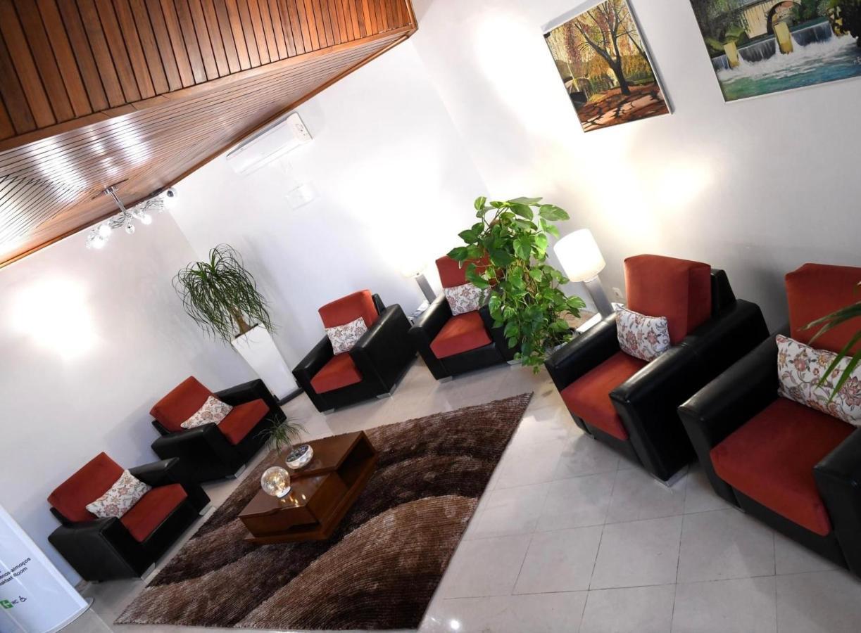 Hotel Larverde Serta Ngoại thất bức ảnh